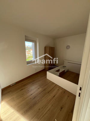 Appartement - 72 m² - 4 pièces
