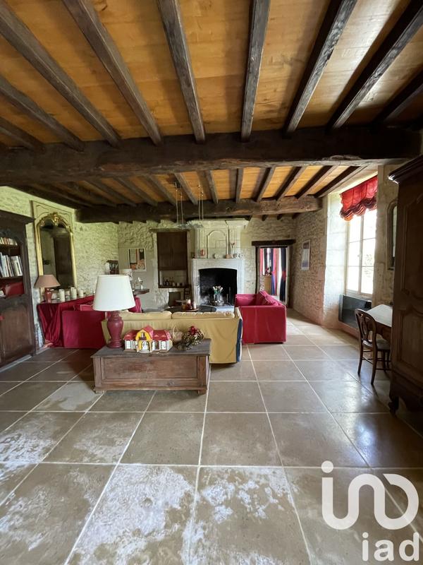 Maison - 285 m² - 10 pièces