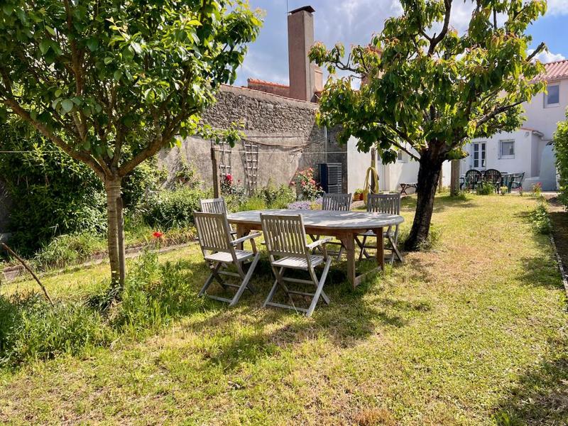 Maison de bourg - 115 m² - 4 pièces