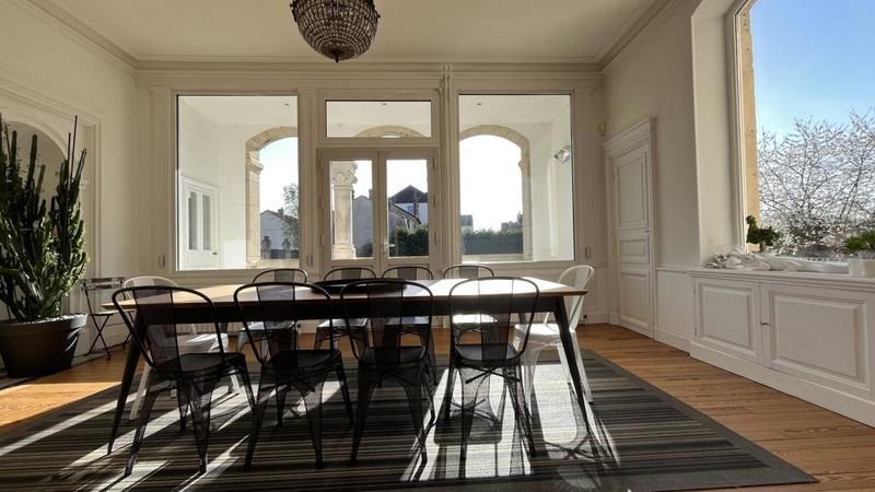 Hôtel particulier - 583 m² - 14 pièces