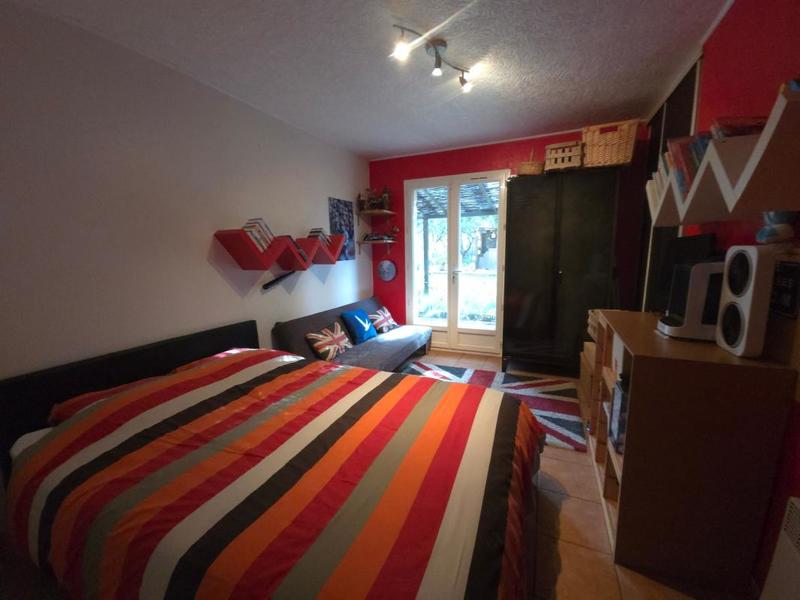 Villa - 180 m² - 6 pièces