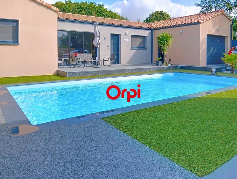 Maison - 160 m² - 5 pièces