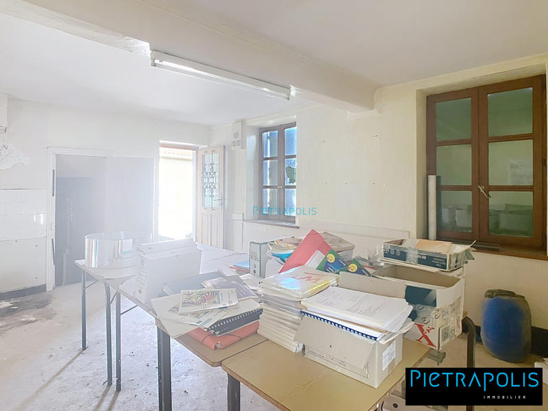 Maison ancienne - 200 m² - 4 pièces