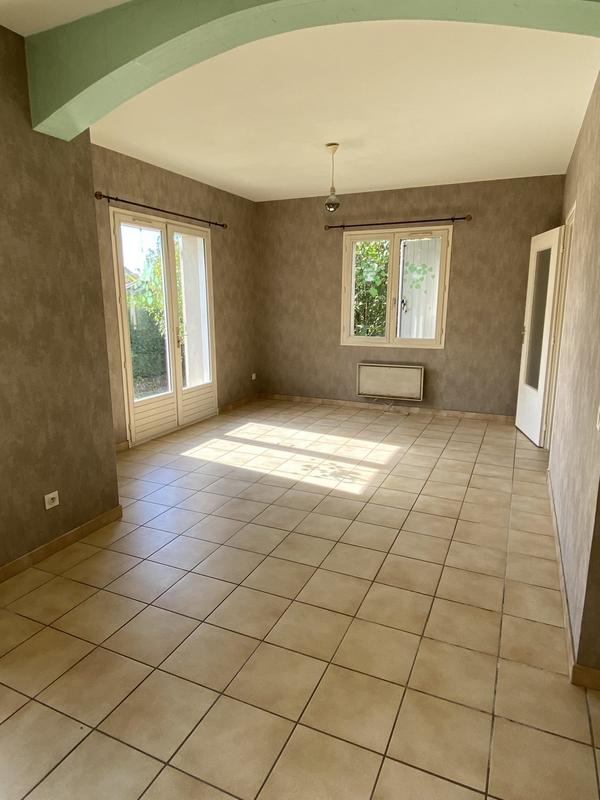 Maison - 99 m² - 5 pièces