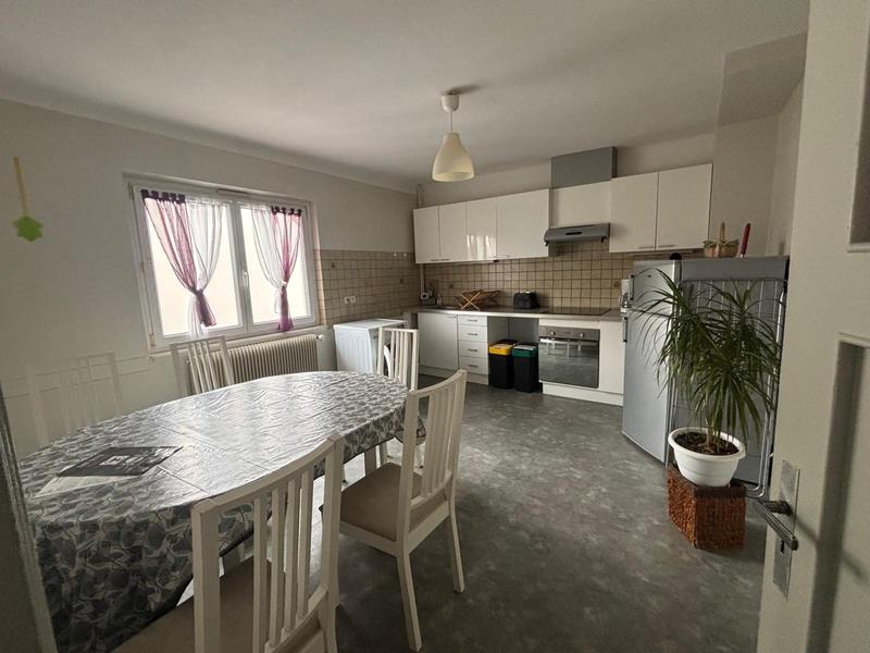 Maison - 165 m² - 7 pièces