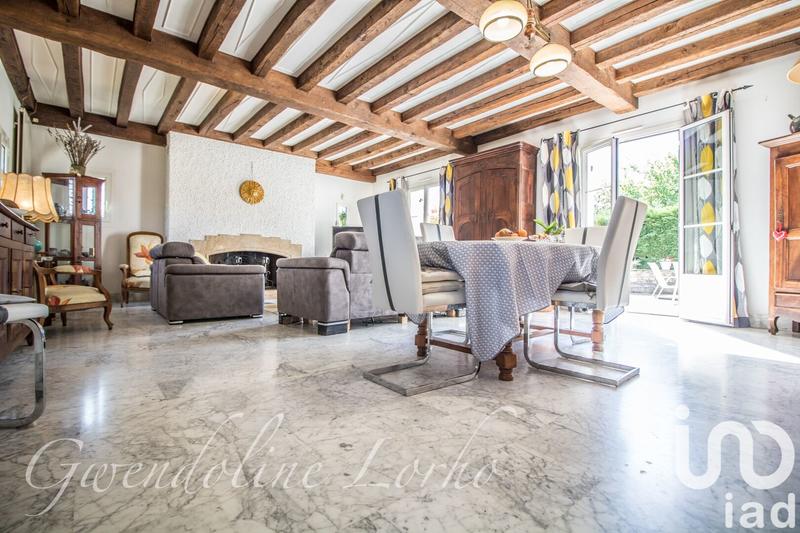 Maison - 215 m² - 7 pièces