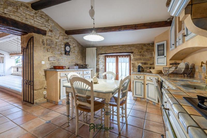 Maison de ville - 226 m² - 6 pièces