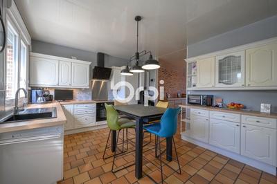 Maison - 172 m² - 7 pièces