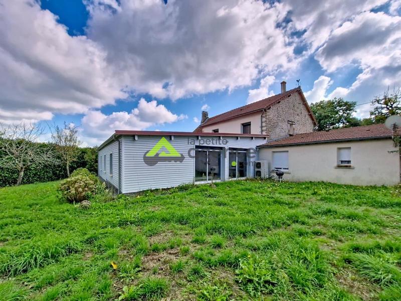 Maison - 170 m² - 7 pièces