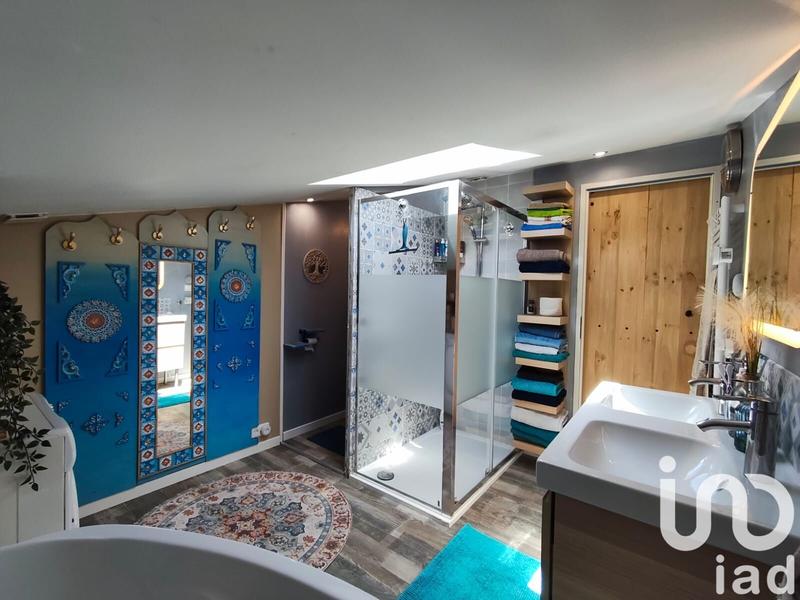 Appartement - 79 m² - 4 pièces