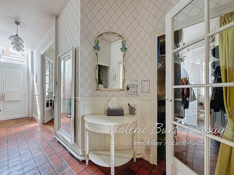 Maison - 184 m² - 7 pièces