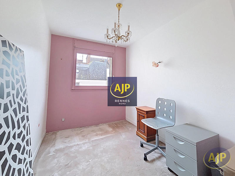 Appartement - 135 m² - 5 pièces