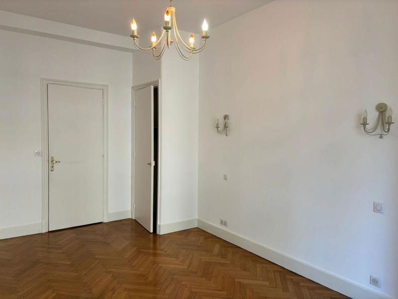 Appartement - 148 m² - 3 pièces