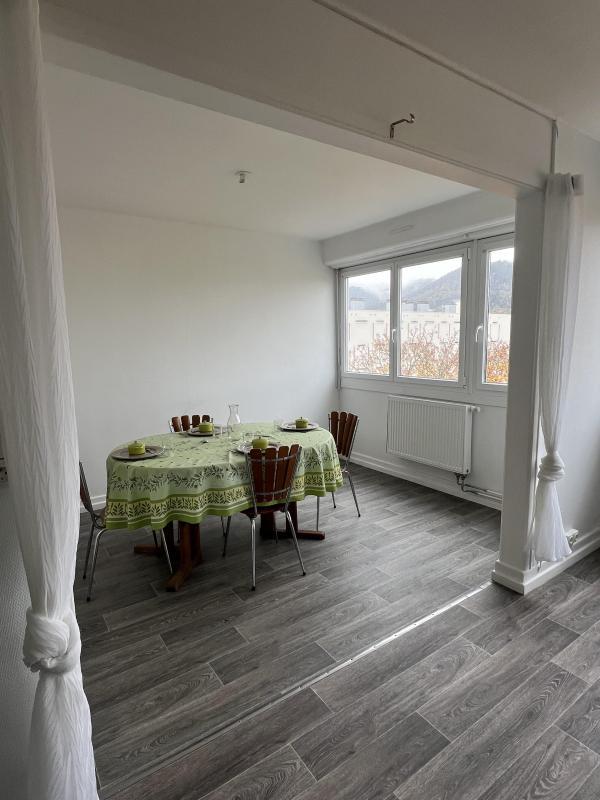 Appartement - 85 m² - 4 pièces