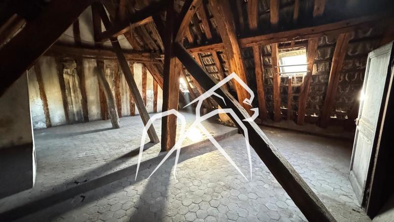 Appartement ancien - 70 m² - 3 pièces