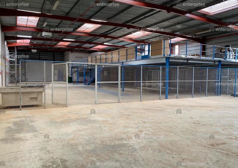 Local d'activité / Entrepôt - 800 m²