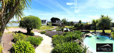 Maison - 256 m² - 10 pièces