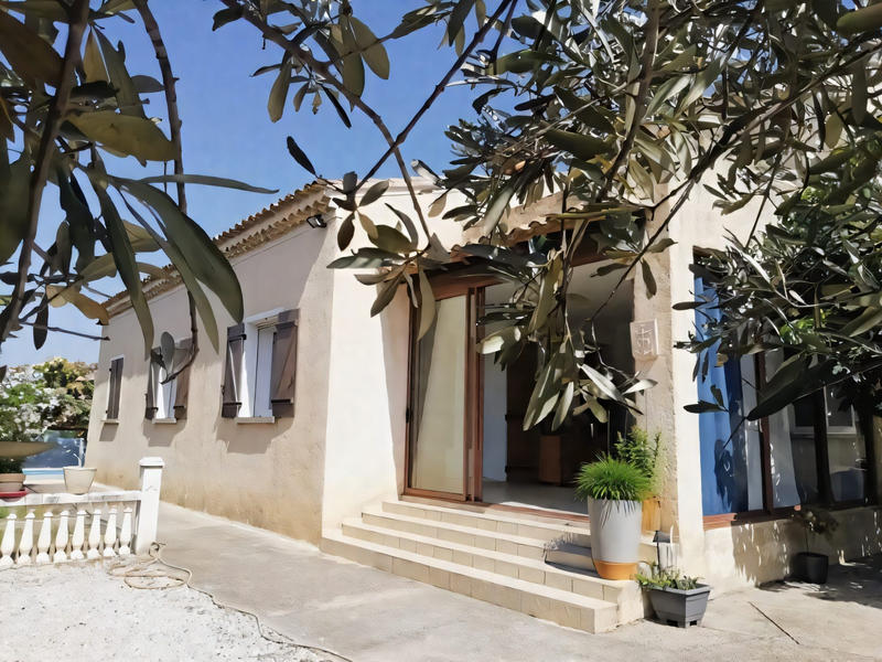 Villa - 142 m² - 8 pièces