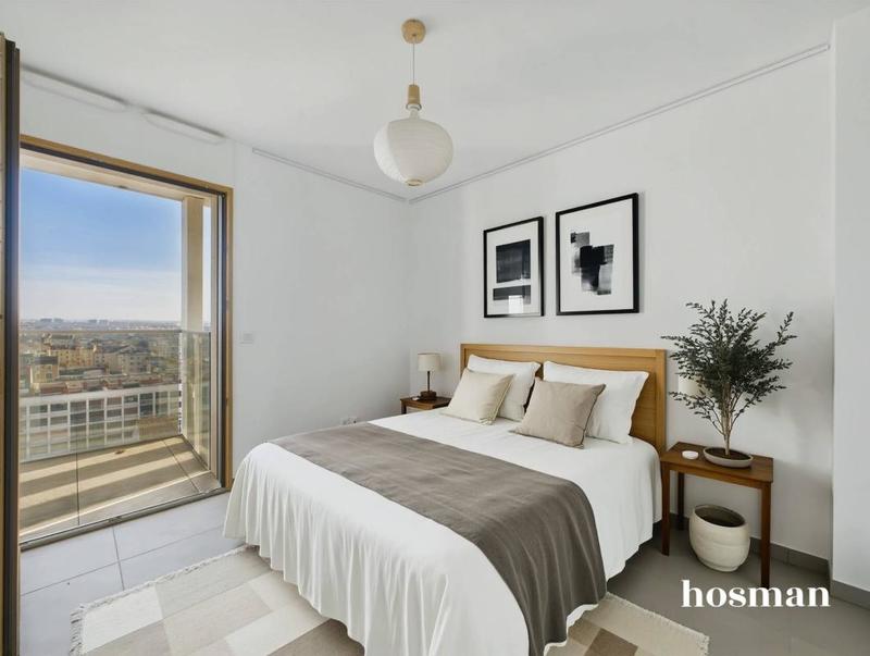 Appartement - 84 m² - 4 pièces