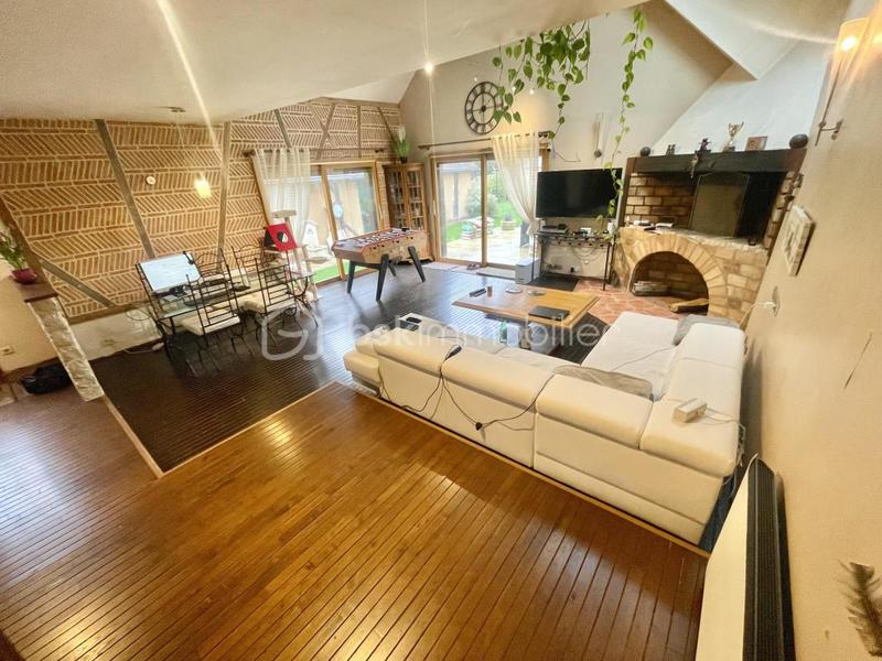 Maison - 184 m² - 7 pièces