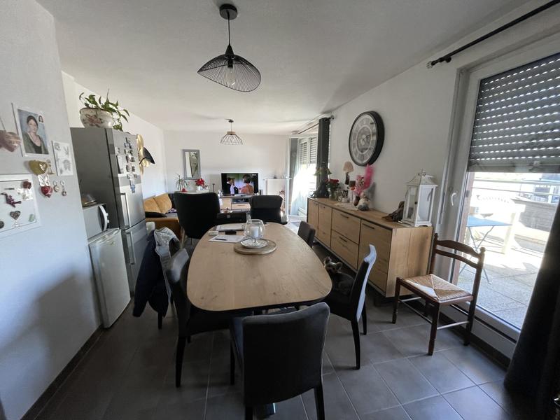 Appartement - 64 m² - 3 pièces