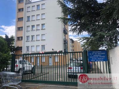 Appartement - 64 m² - 4 pièces