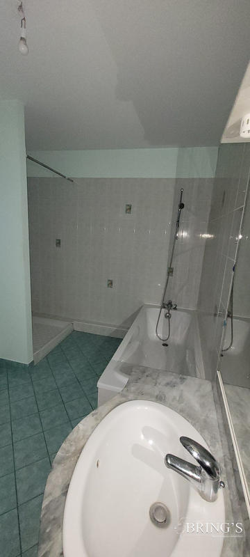 Appartement - 77 m² - 3 pièces