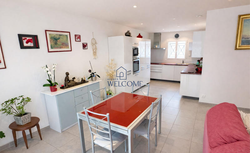 Maison contemporaine - 110 m² - 4 pièces