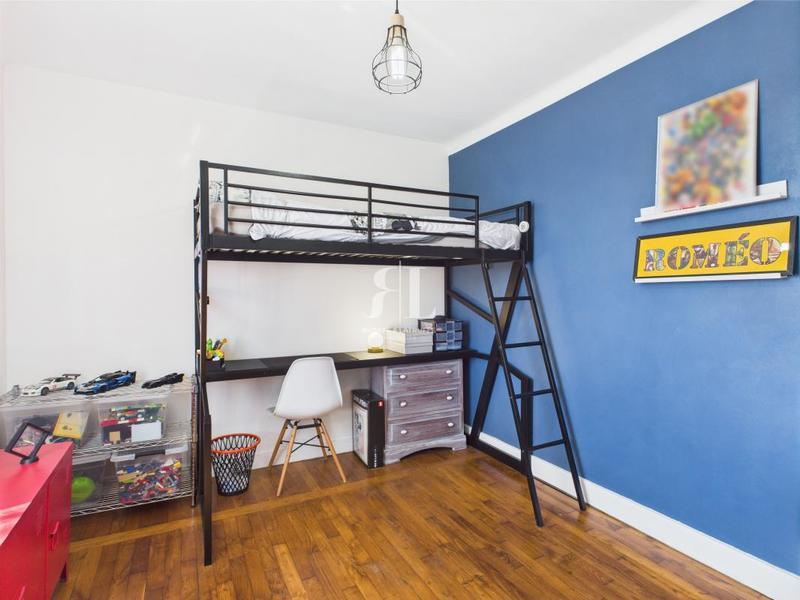 Maison - 145 m² - 6 pièces