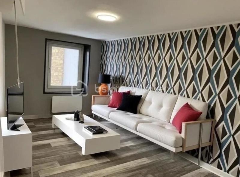 Immeuble - 155 m² - 10 pièces