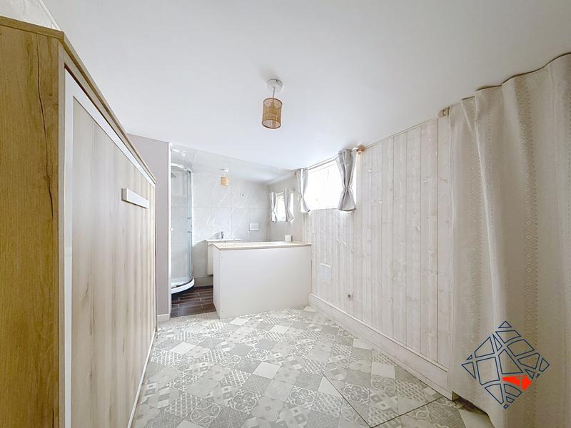 Maison - 97 m² - 5 pièces