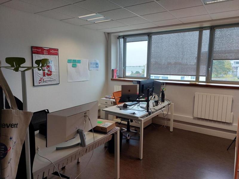 Bureau - 86 m²