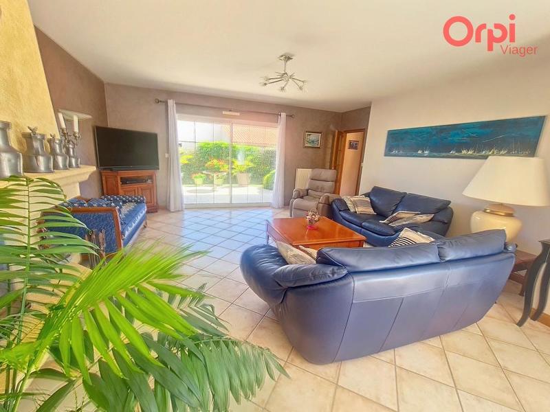 Maison - 199 m² - 7 pièces