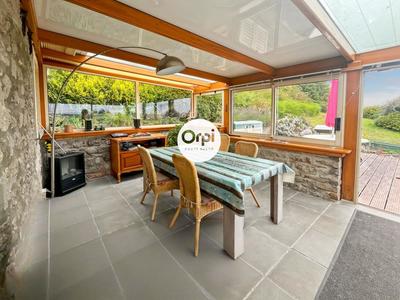 Maison - 97 m² - 3 pièces