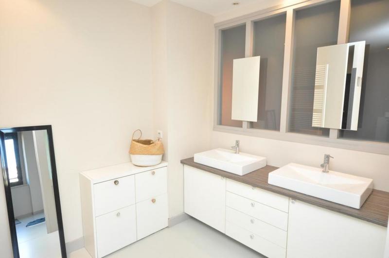 Maison de ville - 190 m² - 8 pièces