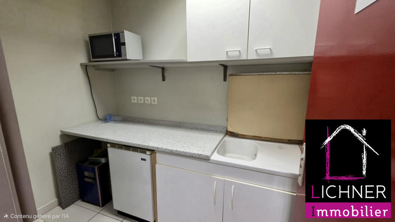 Local commercial - 73 m² - 3 pièces
