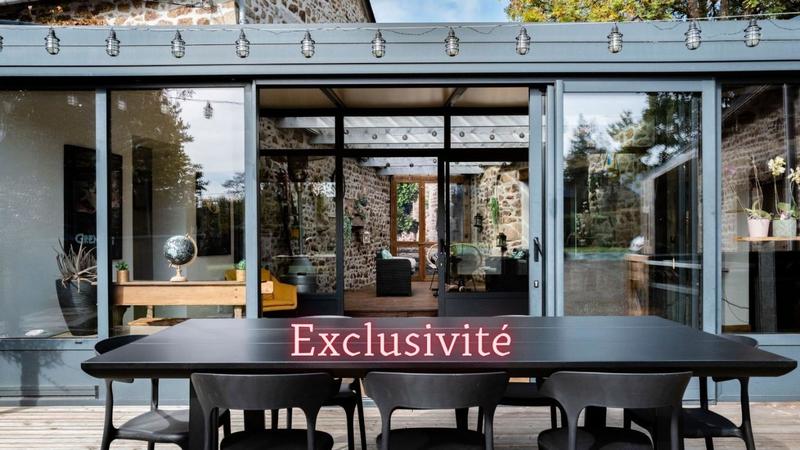 Maison - 240 m² - 6 pièces