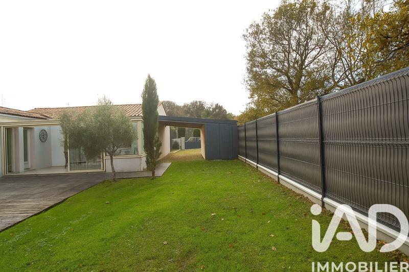 Maison - 98 m² - 5 pièces