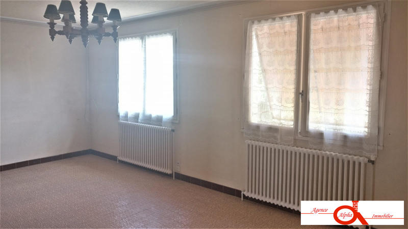 Maison - 98 m² - 5 pièces