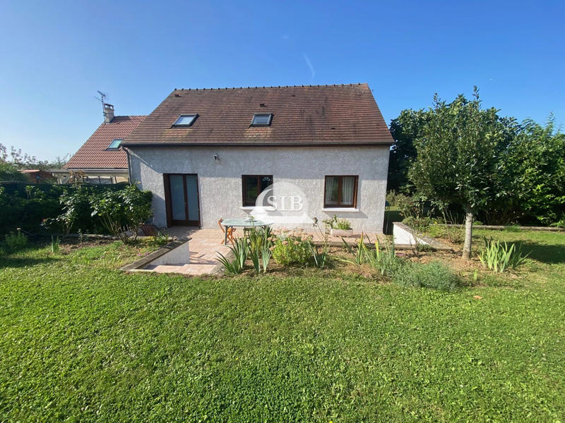 Maison - 100 m² - 6 pièces