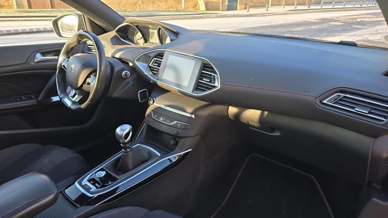 Peugeot 308 II 1.2 PureTech 130 Gt-Line