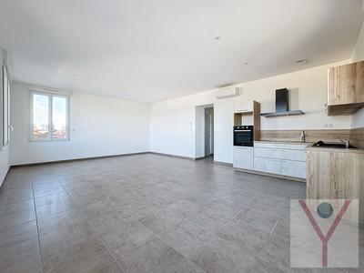 Appartement - 76 m² - 3 pièces