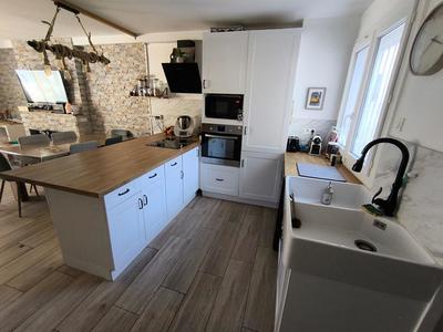 Maison - 80 m² - 4 pièces