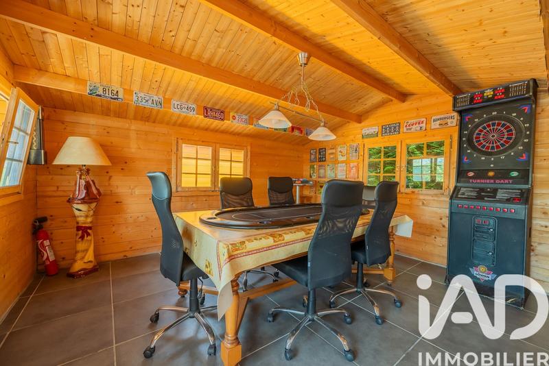 Maison - 159 m² - 8 pièces