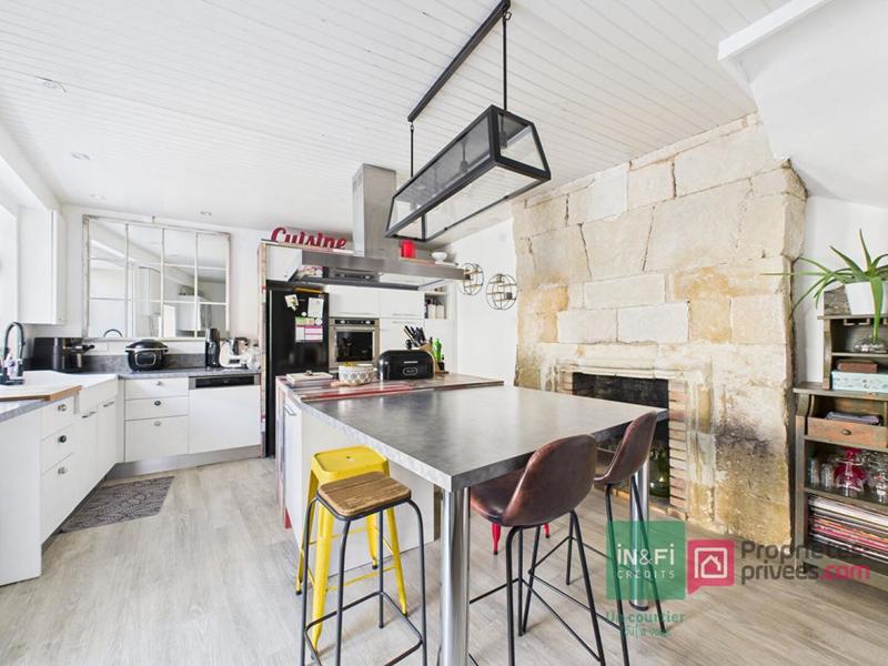 Maison - 294 m² - 10 pièces