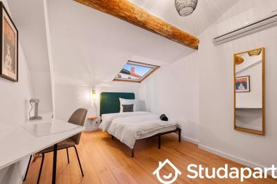 Chambre - 10 m² - 1 pièce