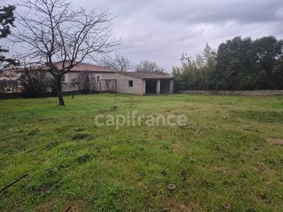 Terrain constructible - 754 m²