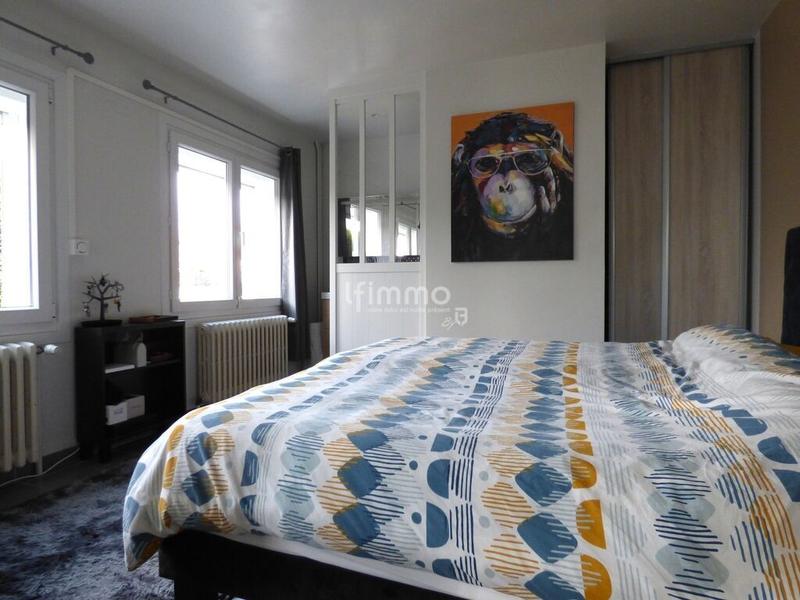 Maison - 132 m² - 8 pièces