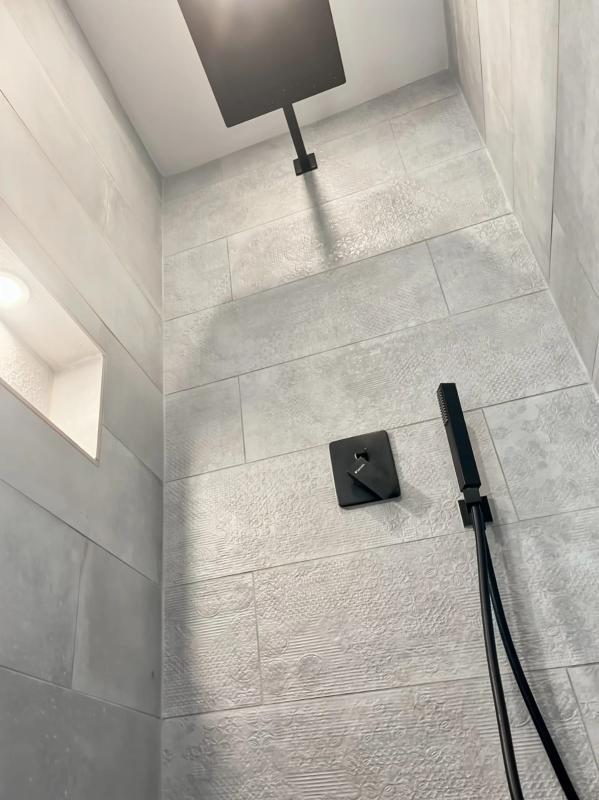 Propriété - 221 m² - 8 pièces