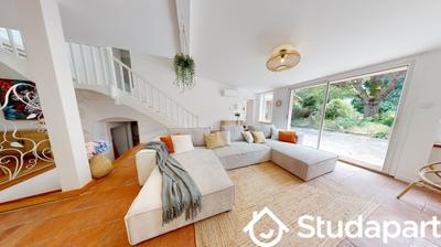 Chambre - 13 m² - 1 pièce